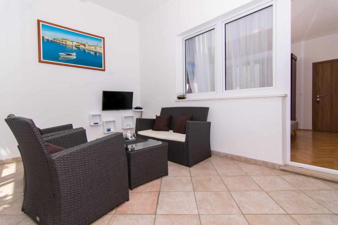 Apartmani Mlacic Donji Okrug  Dış mekan fotoğraf