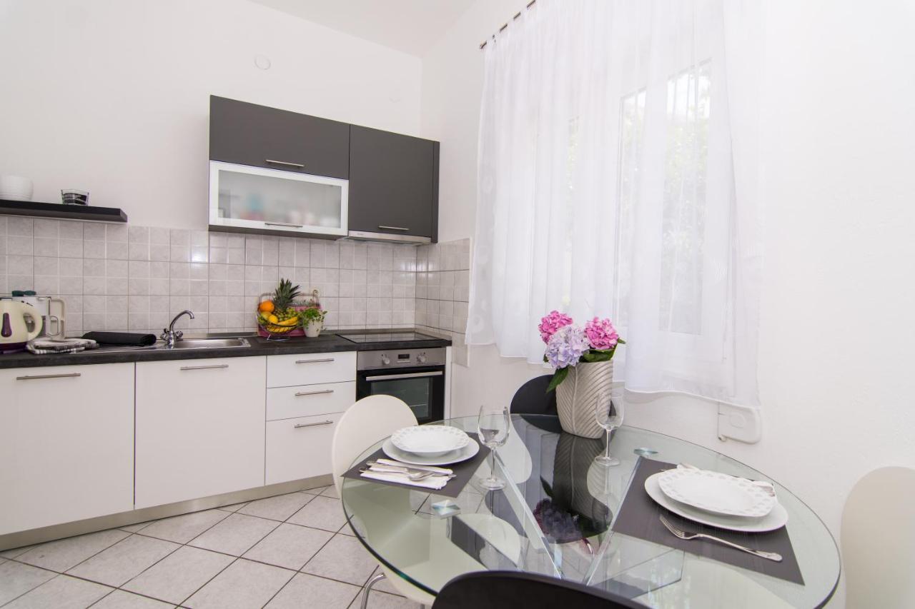 Apartmani Mlacic Donji Okrug  Dış mekan fotoğraf